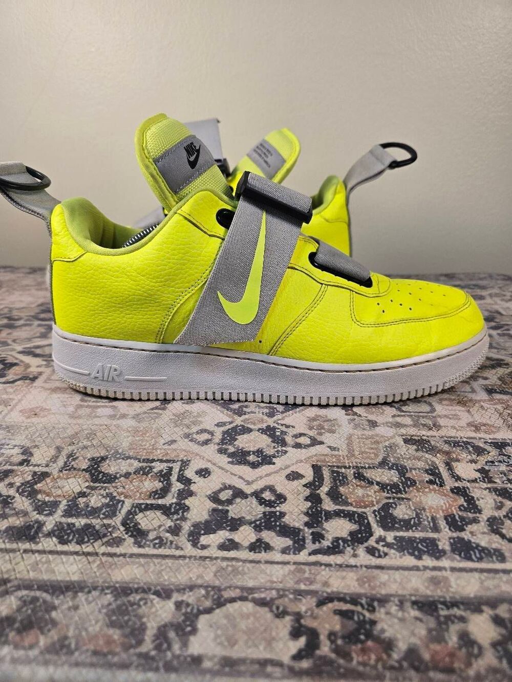 Nike Air Force 1 Utility Volt Yellow Leather Men’s Shoes Size 12